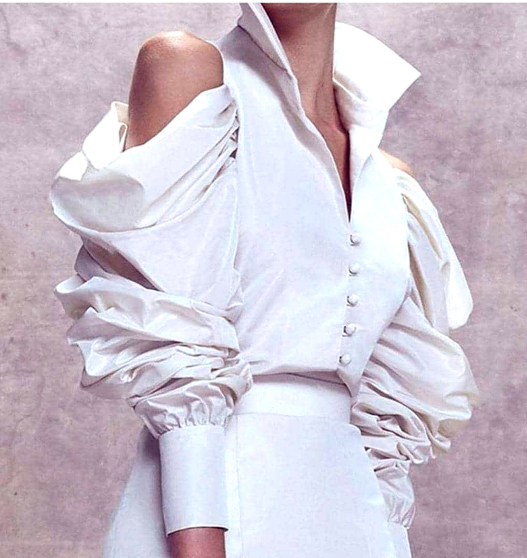 InShot_۲۰۲۳۰۸۲۸_۰۹۴۹۲۴۶۸۸